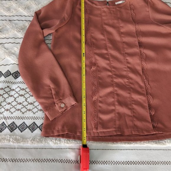 Tank Girl Rosy Pink popover blouse with ruffle detail - Picture 9 of 9